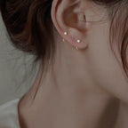 Boucles d'oreilles puces étincelantes et élégantes