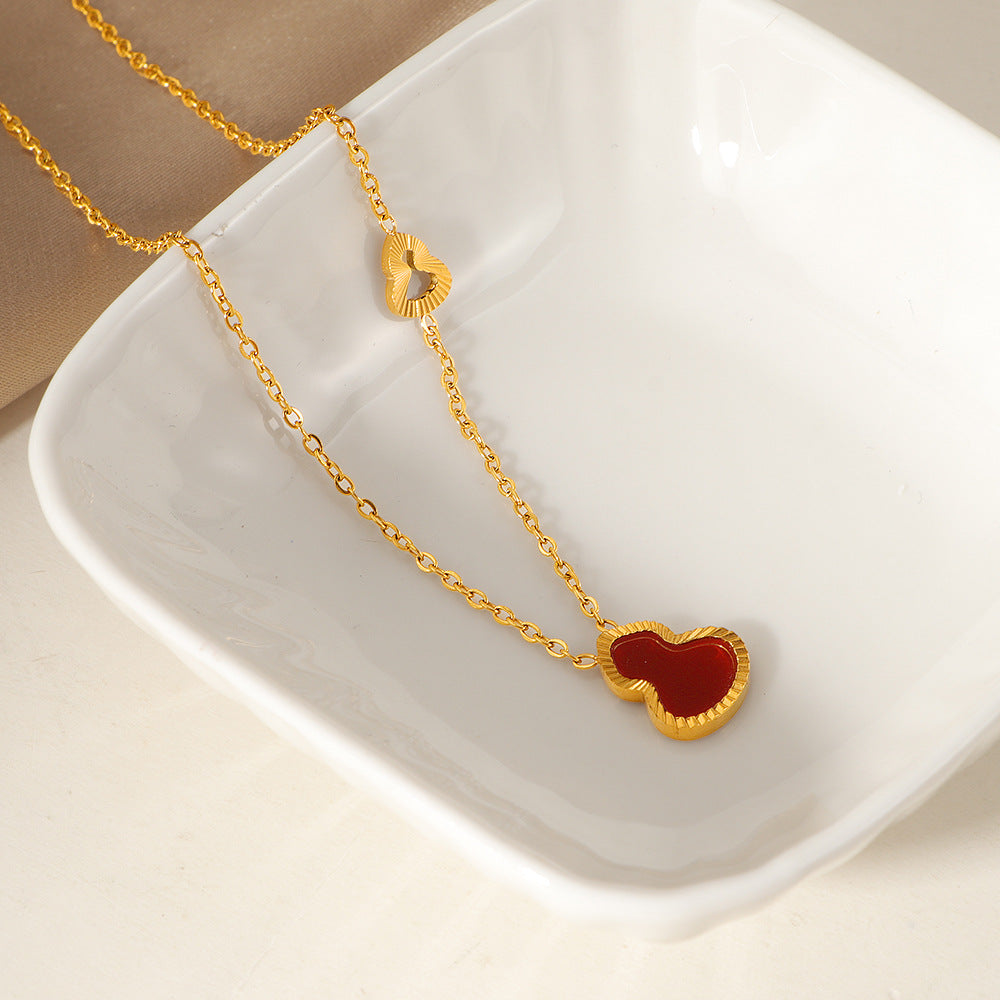 Collier élégant avec pendentif pierre précieuse pour femme