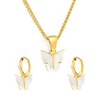 Parure de bijoux pour femme avec pendentifs papillon délicats et boucles d'oreilles