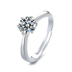Bague pour femme avec zircon étincelant et design incurvé moderne