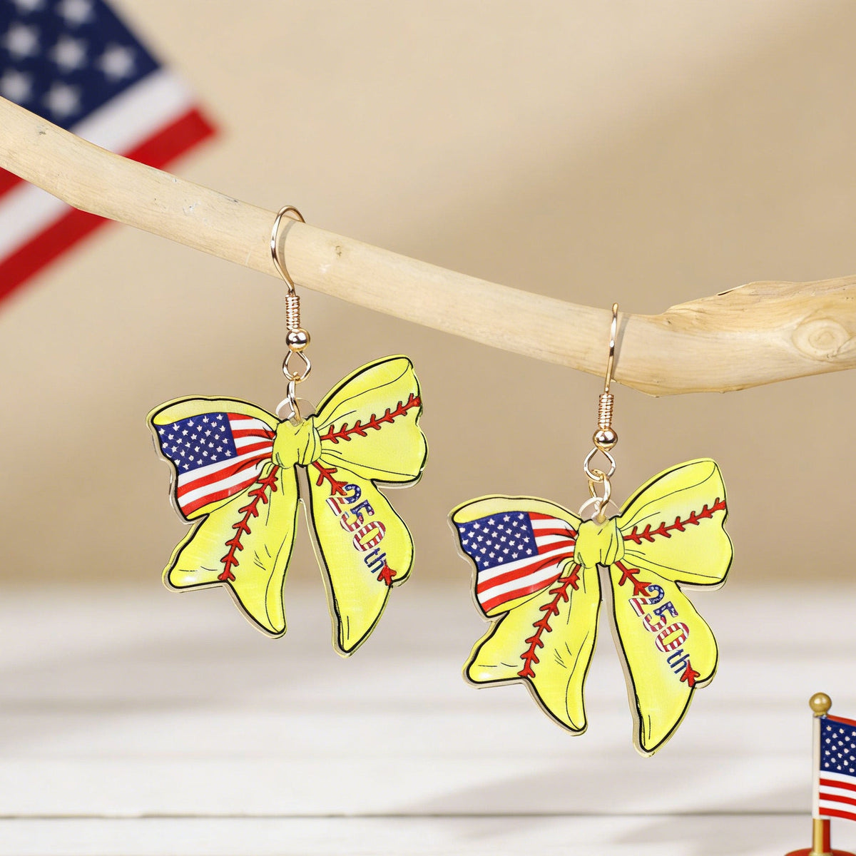 Boucles d'oreilles pendantes patriotiques en forme de nœud avec crochets dorés