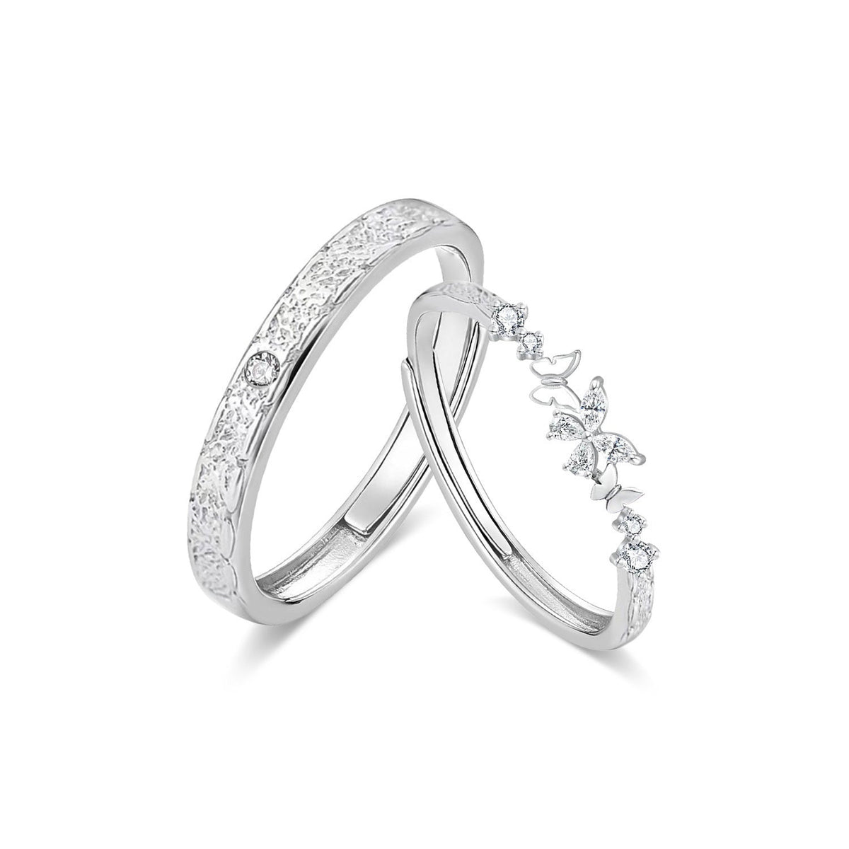 Bague élégante pour femme avec texture fine et cristal