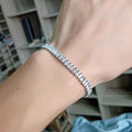 Bracelet tennis élégant pour femme orné de cristaux