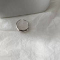 Bague élégante et minimaliste pour femme