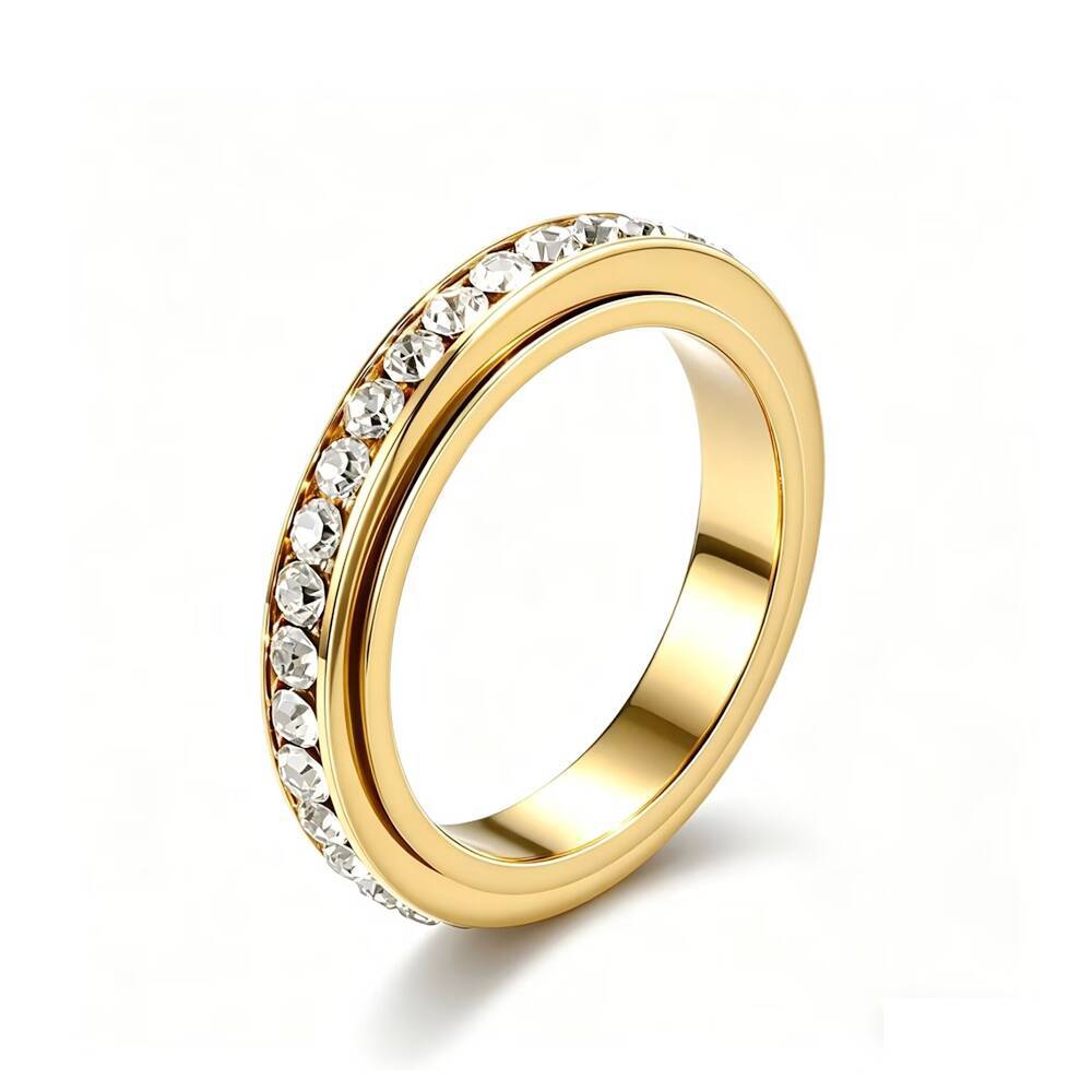 Bague pour homme avec cristaux et surface noire élégante