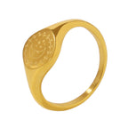Bague massive pour femme avec gravure élégante