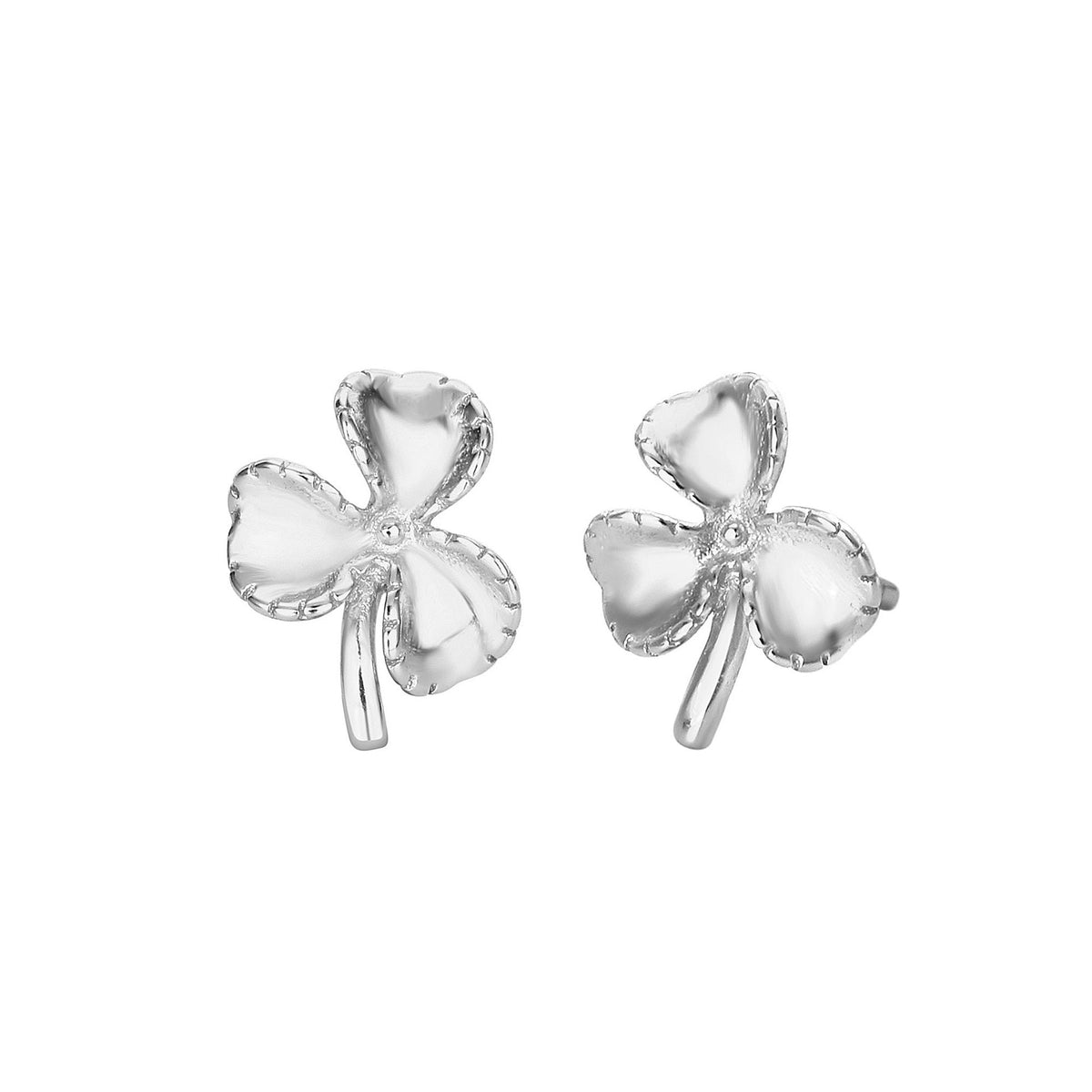 Boucles d'oreilles clous pour femme design pointes moderne