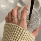 Bague chaîne pour femme au design délicat