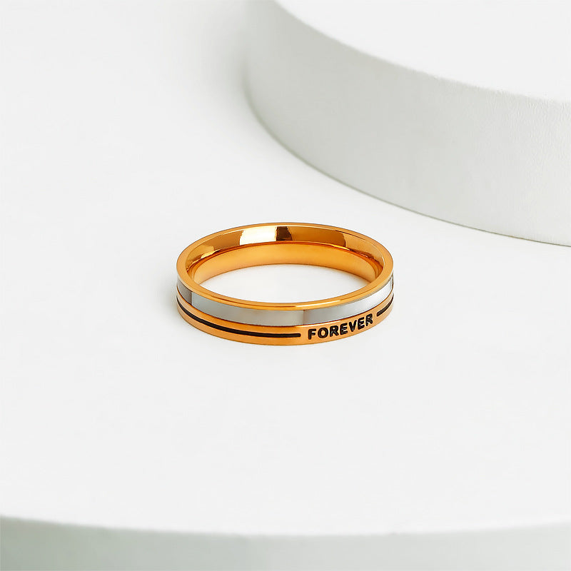 Bague minimaliste pour femme avec message gravé