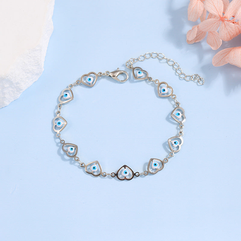 Bracelet de perles en forme de cœur