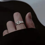 Bague ouverte pour femme avec détails délicats