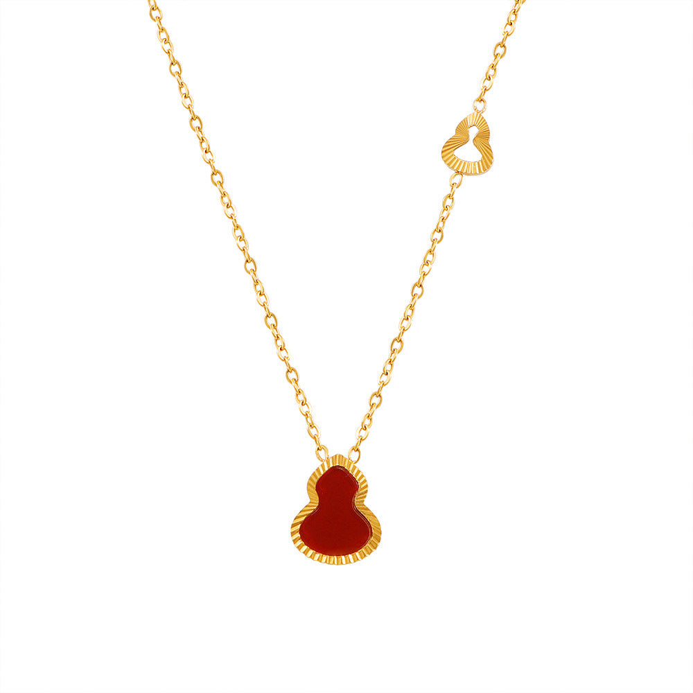 Collier pour femme avec pendentif cœur et chaîne fine