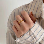Bague moderne à maillons pour femme