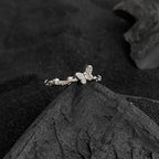 Bague fine pour femme motif papillon
