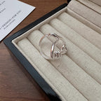 Bague pour femme au design fluide unique