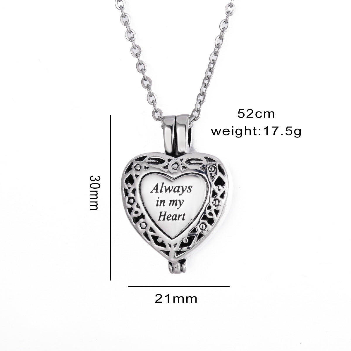 Collier pour femme avec médaillon cœur gravé