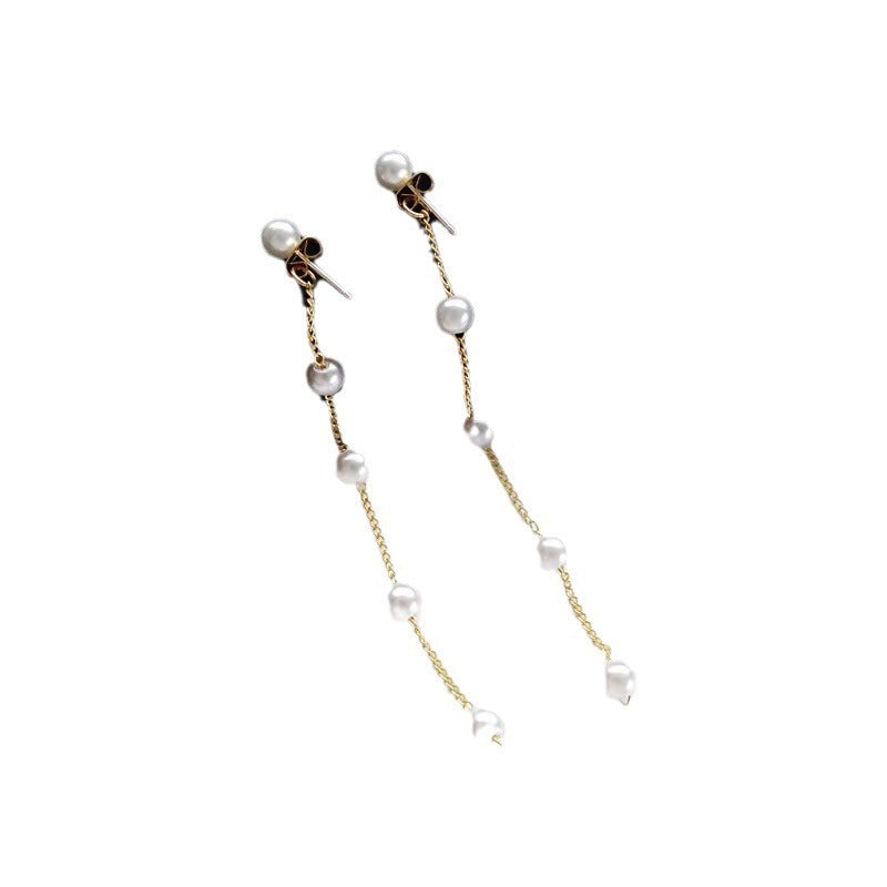 Boucles d'oreilles pendantes chaîne et perles
