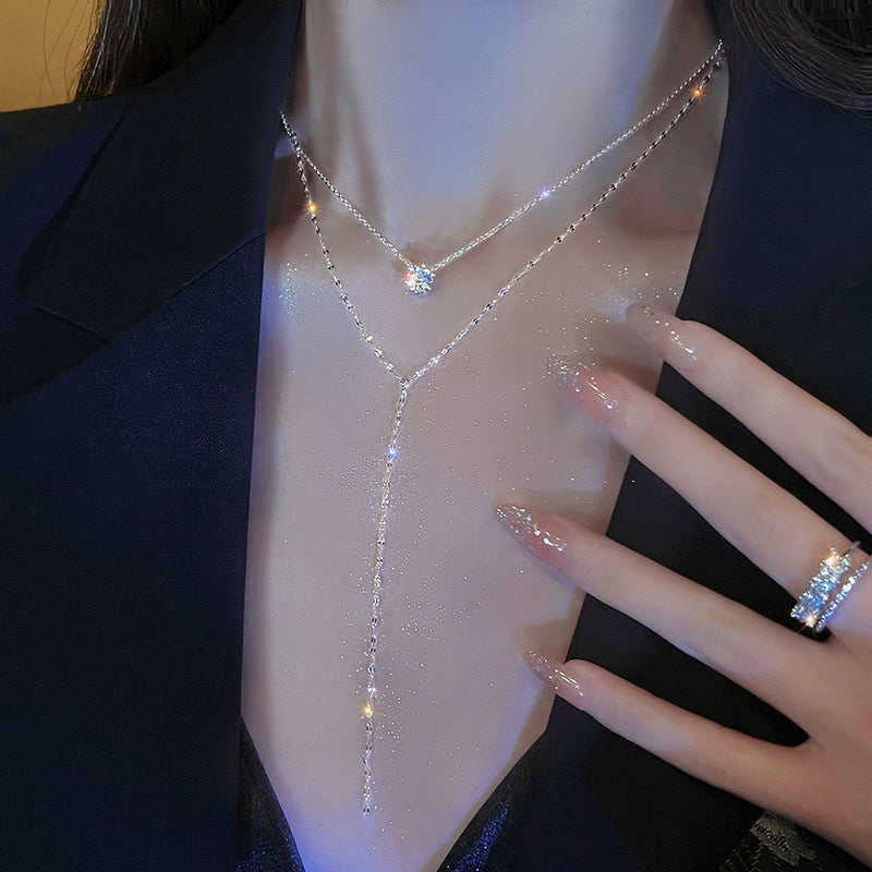 Collier à pendentif multi-chaînes