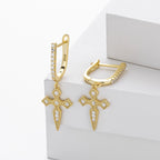 Boucles d'oreilles pendantes pour femme motif croix