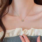 Collier pour femme avec pendentif cœur en cristal