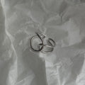 Bague ouverte pour femme au design incurvé élégant