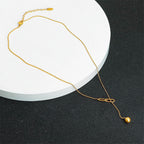 Collier raffiné pour femme avec pendentif scintillant