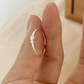Bague fine en argent pour femme avec motif poisson