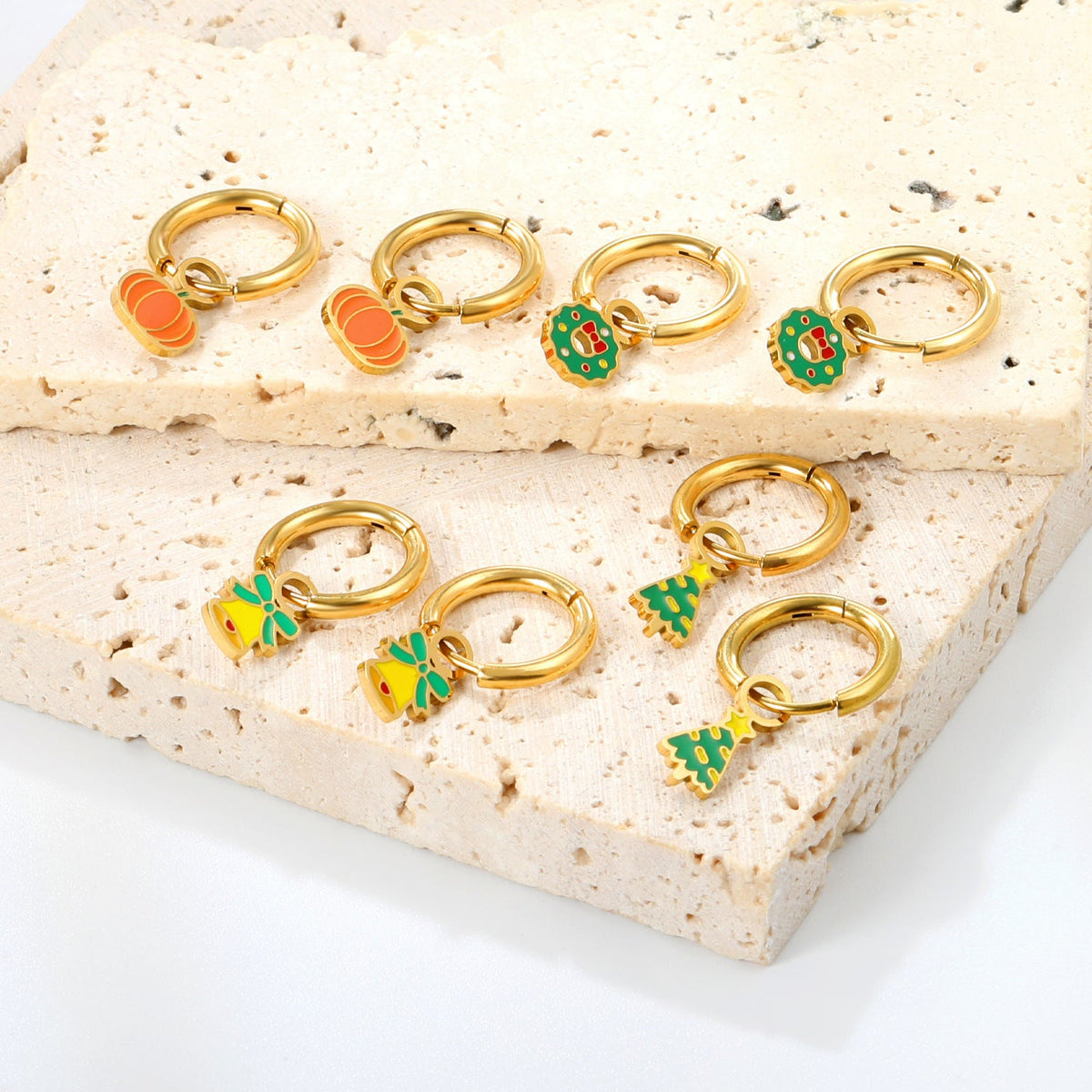 Boucles d'oreilles pendantes pour femme avec motif couronne festive