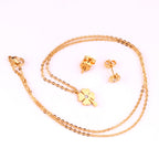 Parure de bijoux en acier inoxydable doré avec pendentifs cœur