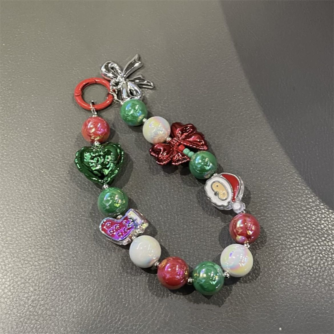 Bracelet à breloques festives de Noël
