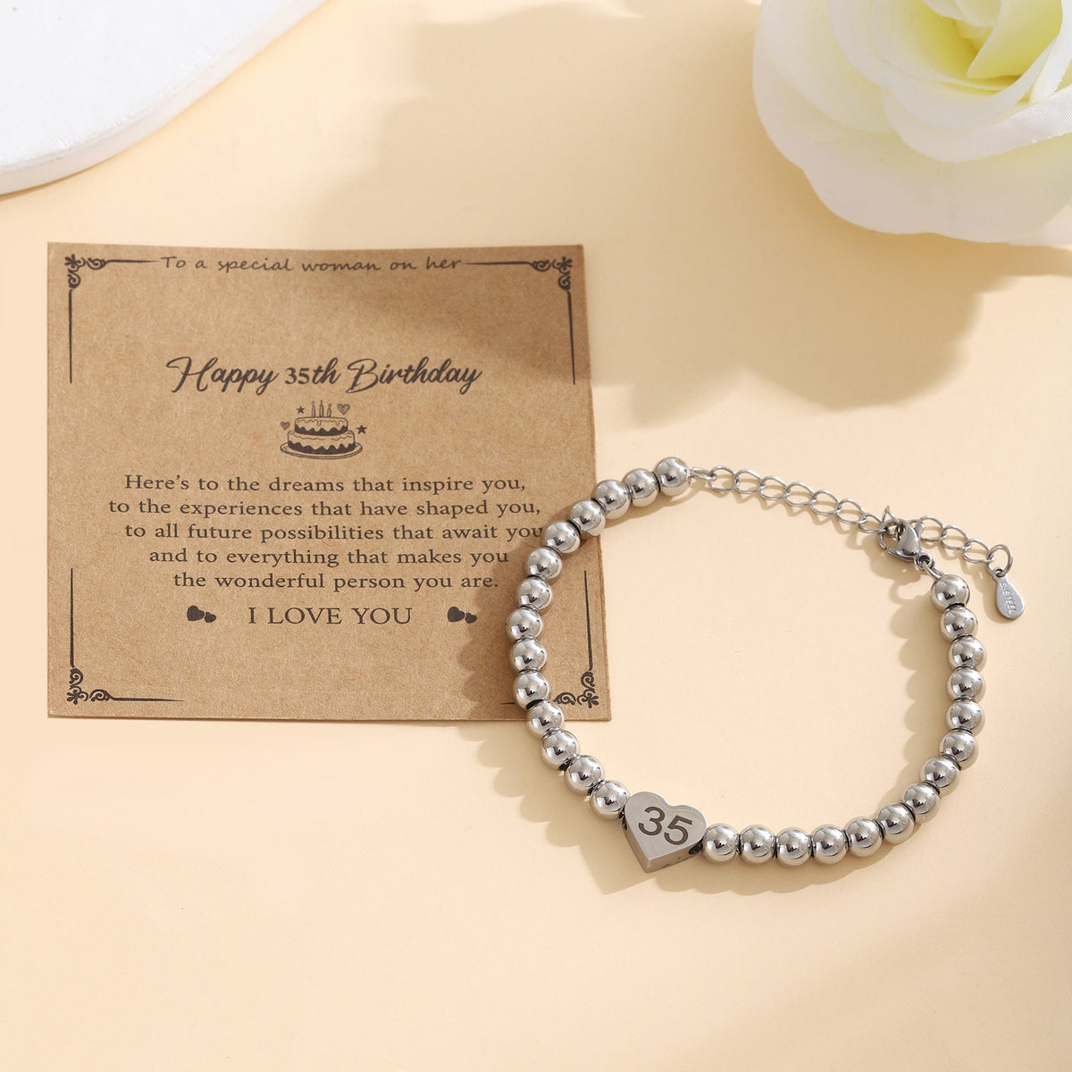 Bracelet pour femme avec pendentif cœur et breloque personnalisable