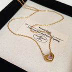 Collier pour femme avec pendentif cœur en cristal