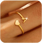 Bague pour femme avec pendentif cœur et lettre personnalisée