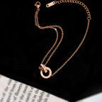 Chevillère double rang avec pendentif cercle