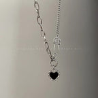 Collier avec pendentif en forme de cœur