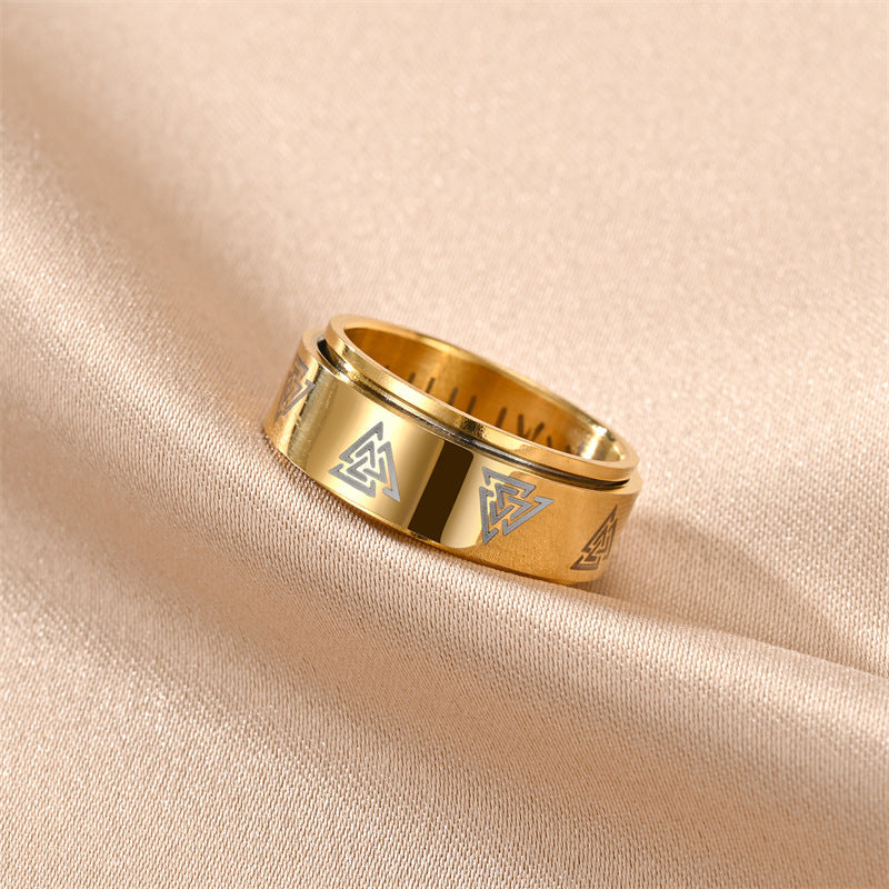 Bague pour homme avec gravures géométriques