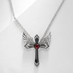 Collier pendentif croix ailes d'ange gothique