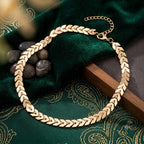 Collier chaîne doré élégant