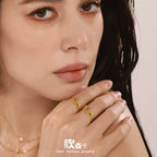 Bague pour femme au design floral