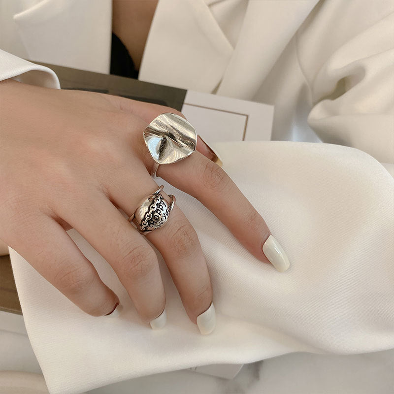 Bague tendance pour femme au design unique