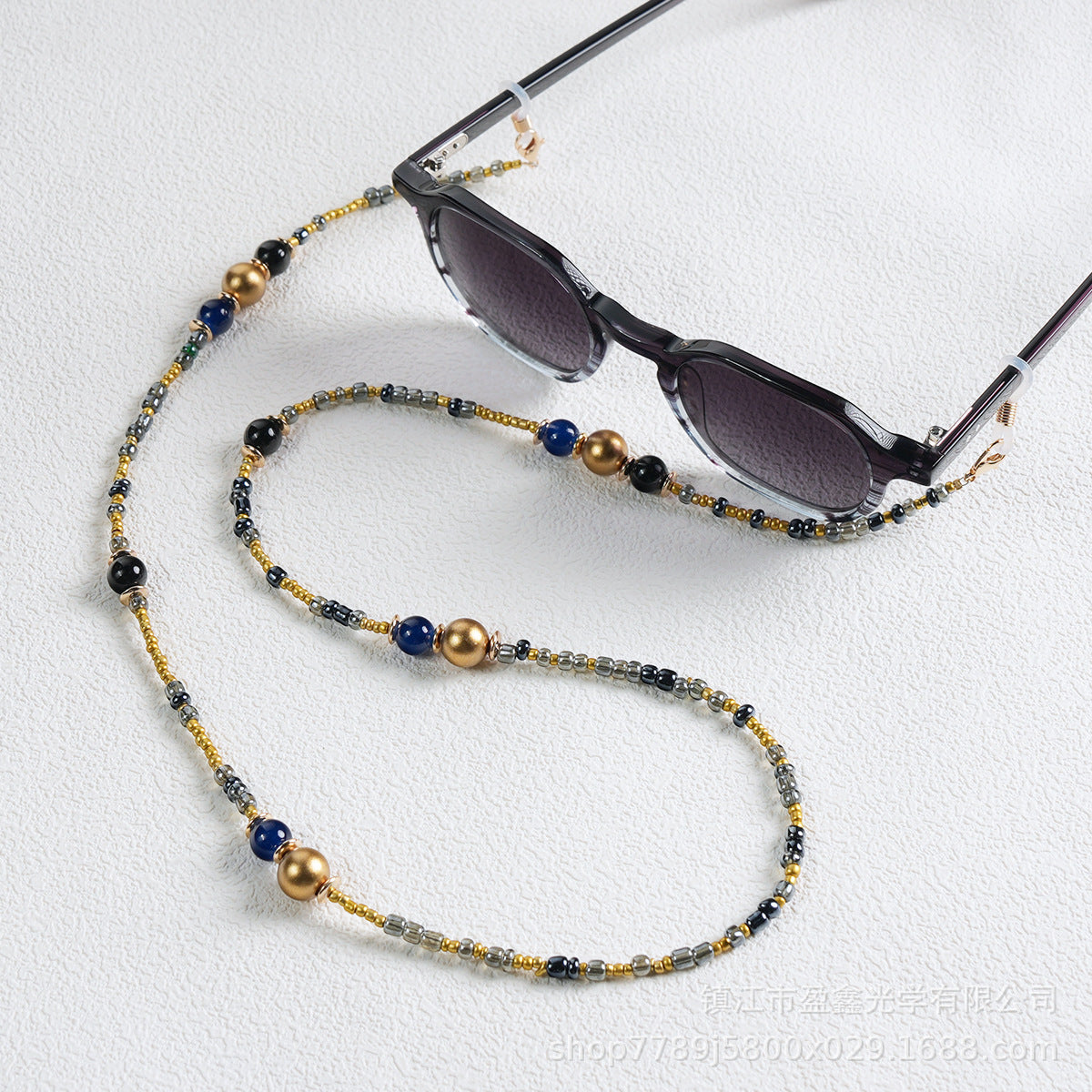 Chaîne de lunettes perlée