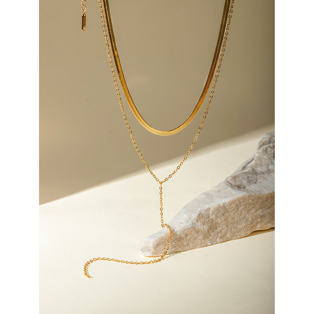 Collier pour femme en acier inoxydable hypoallergénique
