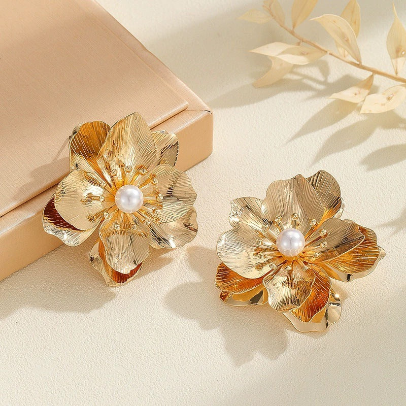 Boucles d'oreilles pour femme motif floral et perles