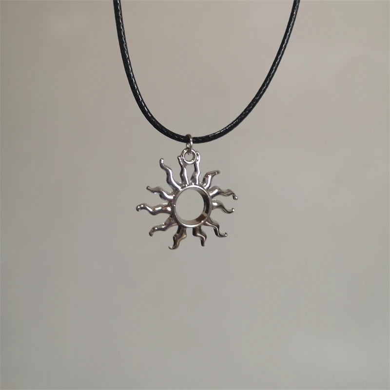 Collier pendentif spirale