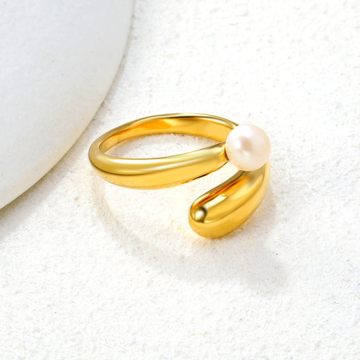 Bague ouverte pour femme motif coquillage et perle