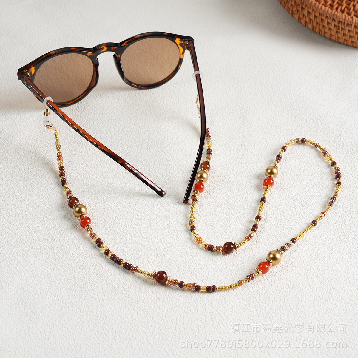 Chaîne de lunettes perlée