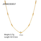 Collier pour femme avec perles et détails sphériques