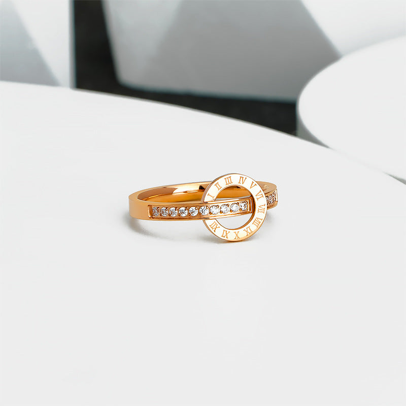 Bague élégante pour femme au design numérique ludique