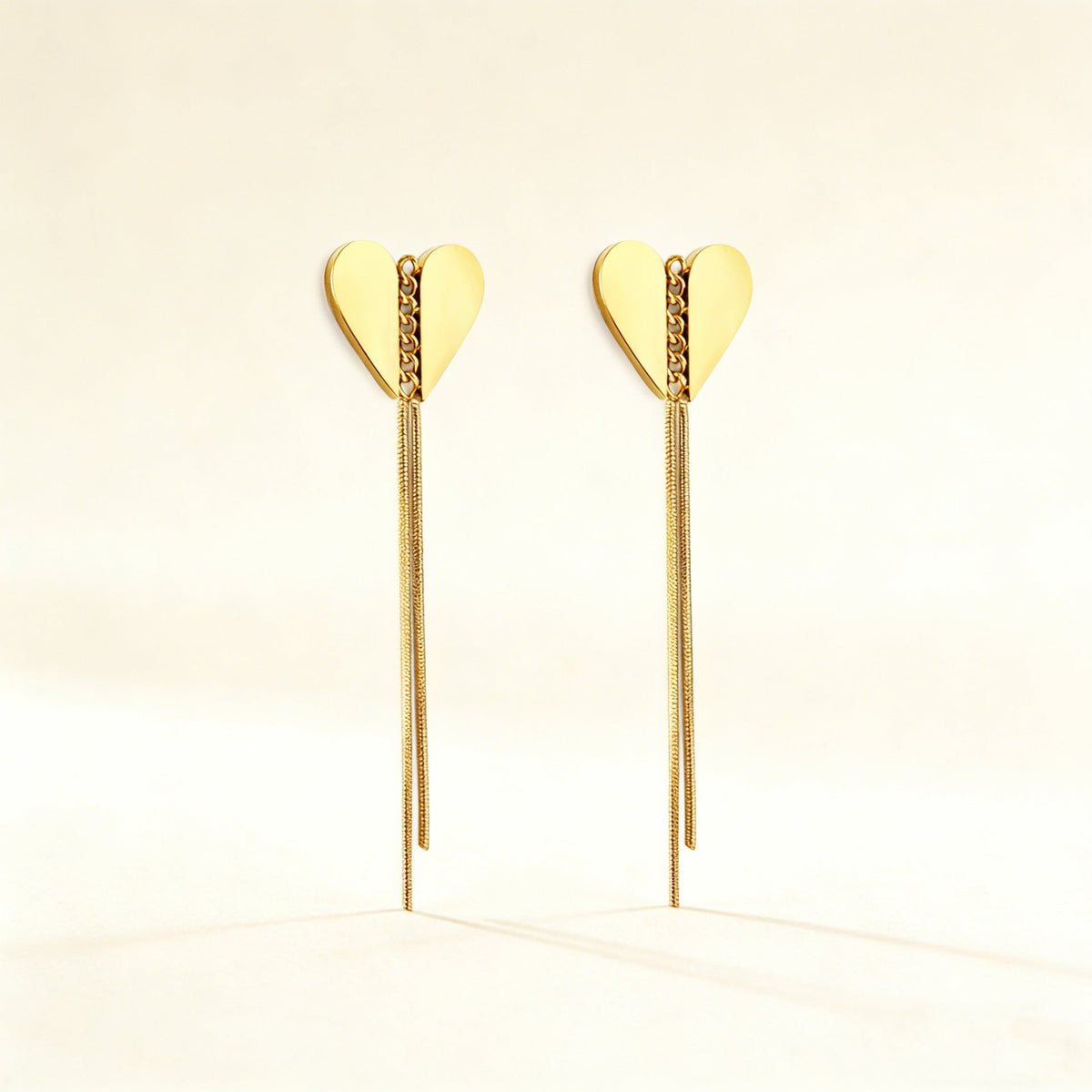 Boucles d'oreilles cœur avec chaînettes