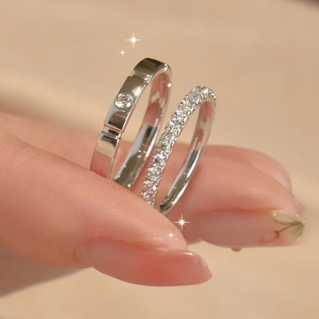 Bague moderne et élégante pour femme avec détail diamant